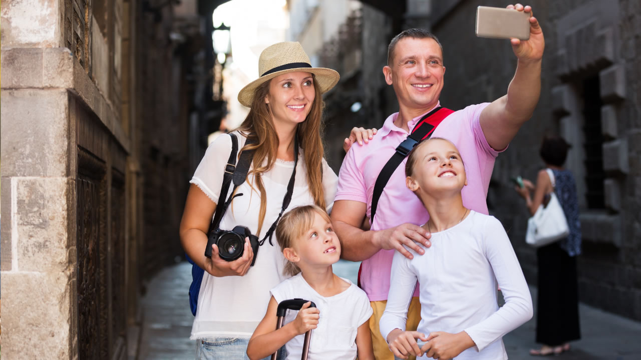 Tips for Traveling with Kids (Without Losing Your Sanity)